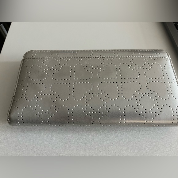 Kate Spade wallet, never used!